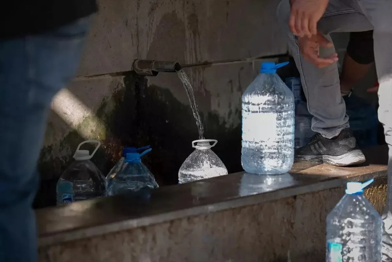 Ankara'da Su Kesintisi Vatandaşları Zor Duruma Soktu