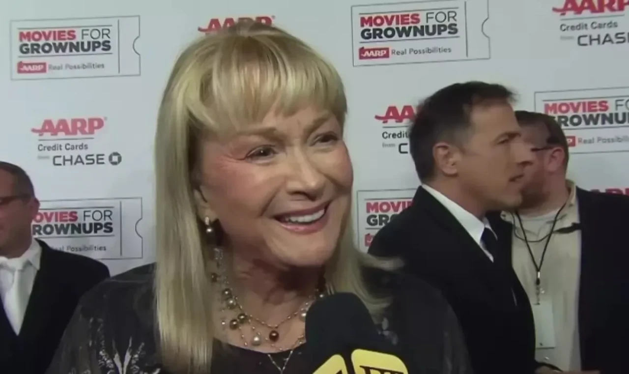 Hollywood'un Efsane İsimlerinden Diane Ladd Hayatını Kaybetti