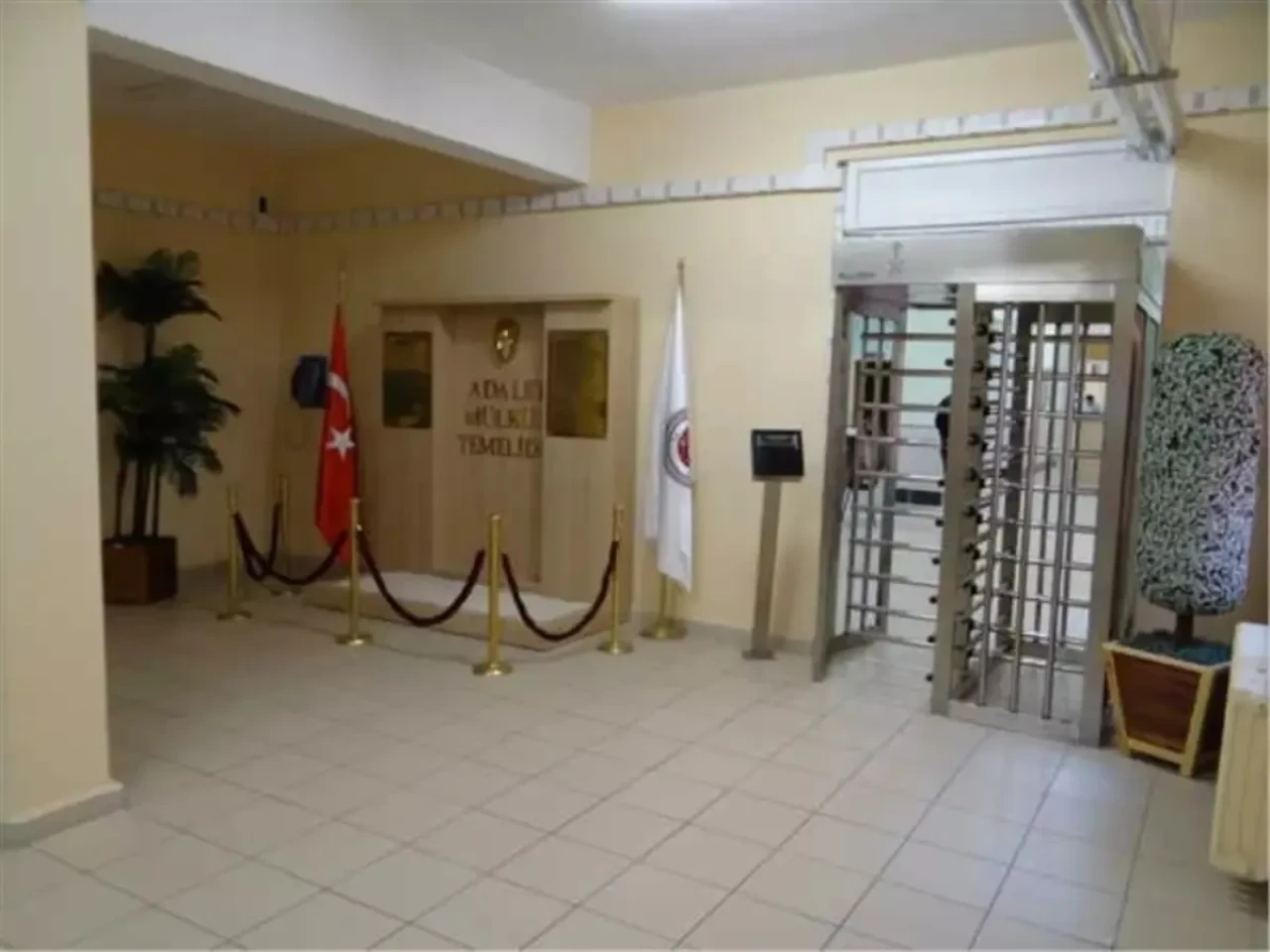 Bolu Cezaevinde Kızına Saldıran Babanın Kızı Ameliyat Edildi