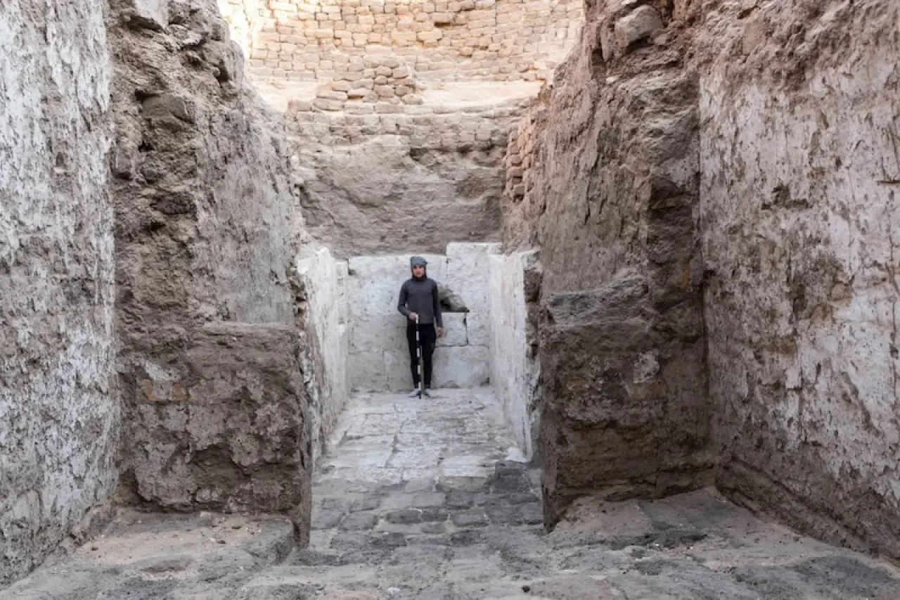 Abydos’ta 3.700 Yıllık Kraliyet Mezarı Keşfedildi