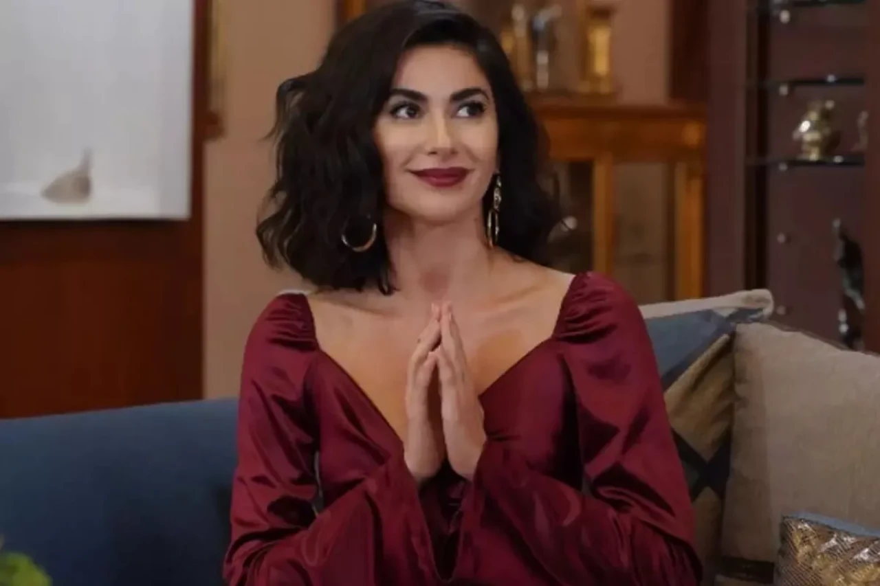 Nesrin Cavadzade'den Şaşırtan Espri: "Genç Erkeklerin Kanını İçiyorum"