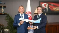 TBMM Dışişleri Komisyonu Başkanı Fuat Oktay, AJet Genel Müdürü Kerem Sarp ile Önemli Bir Görüşme Gerçekleştirdi
