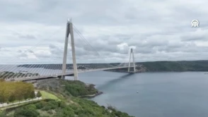 İstanbul'da 29 Ekim Coşkusu: Boğaz'daki Köprüler Türk Bayraklarıyla Donatıldı