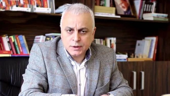 Merdan Yanardağ Kimdir? Muhalif Kimliğiyle Tanınan Gazeteci Gözaltına Alındı