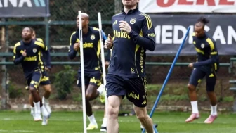 Fenerbahçe, Karagümrük Maçı Hazırlıklarını Sürdürüyor