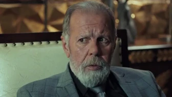Mahmut Gökgöz: Türk Tiyatrosunun Usta İsimlerinden Biri ve Sağlık Durumu Üzerine Son Gelişmeler