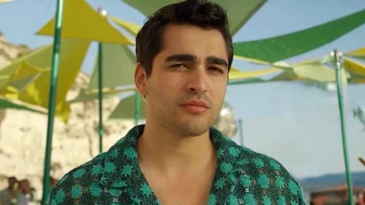 Mert Ramazan Demir: Kimdir, Boyu ve Kilosu Nedir? Hangi Dizilerde Rol Aldı?