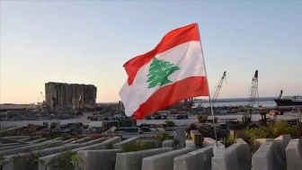 Lübnan'da Mühimmat Deposunda Meydana Gelen Patlamada 6 Asker Hayatını Kaybetti