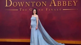 Michelle Dockery, Hamileliğini Kırmızı Halıda Duyurdu