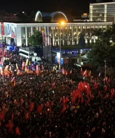 Valilik açıkladı! İstanbul'da eylem yasağı uzatıldı: Giriş-çıkışlara kısıtlama getirildi