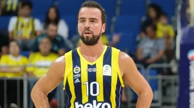 Melih Mahmutoğlu Kimdir? Hangi Takımlarda Oynadı?