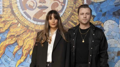 Tolga Sarıtaş ile Zeynep Mayruk Oğullarını Kucağına Aldı