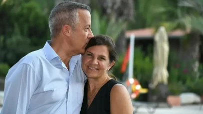 Korhan Abay Kimdir? Yıllar Sonra Otobüs Beklerken Görüntülendi