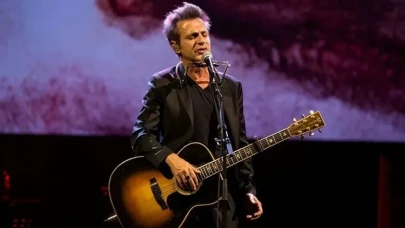 Teoman: Eski Dostlar Güzel Oluyor