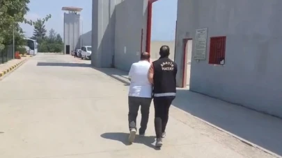 Hatay’da Göçmen Kaçakçılığı Suçundan Aranan Şahıs Yakalandı