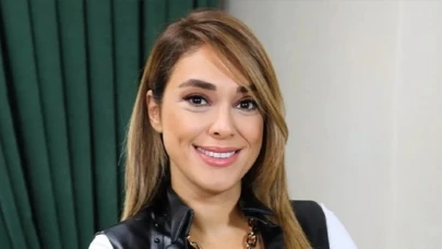 Zuhal Topal'dan Bikinili Kare: "Yaş 48, Yanlış Anlaşılmasın"