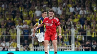 Kadıköy'de Sessizlik: Fenerbahçe, 10 Kişilik Benfica ile Beraber Kaldı