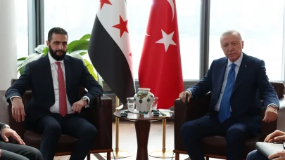 Cumhurbaşkanı Erdoğan ve Şara'dan ABD'de Sürpriz Görüşme