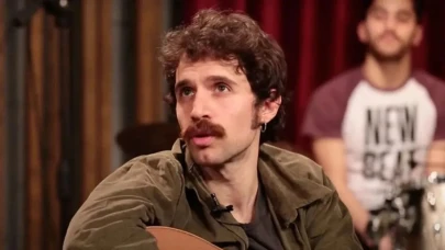 Adamlar Solisti Tolga Akdoğan Kimdir, Kaç Yaşındadır?