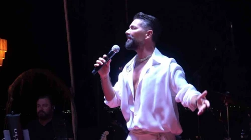 Mehmet Çevik, 20 Yıl Sonra İlk Sahneye Çıktığı Mekâna Geri Döndü