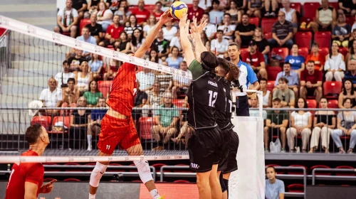 Filenin Efeleri, Avrupa Voleybol Şampiyonası Elemeleri'nde Macaristan'a Set Vermedi
