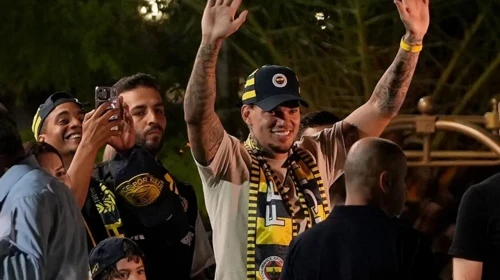 Ederson, Fenerbahçe'nin 10. Yabancı Kalecisi Oldu