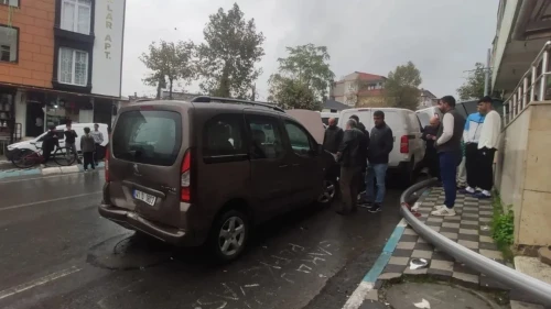 Kocaeli'de Kontrolden Çıkan Tanker, 8 Araca Çarptı