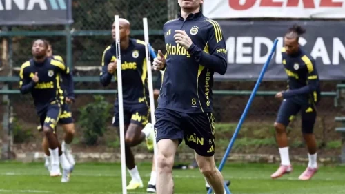 Fenerbahçe, Karagümrük Maçı Hazırlıklarını Sürdürüyor