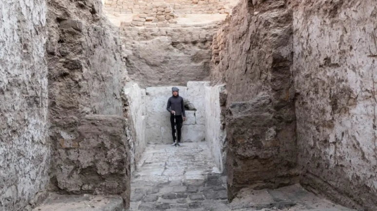 Son Dakika Abydos’ta 3.700 Yıllık Kraliyet Mezarı Keşfedildi